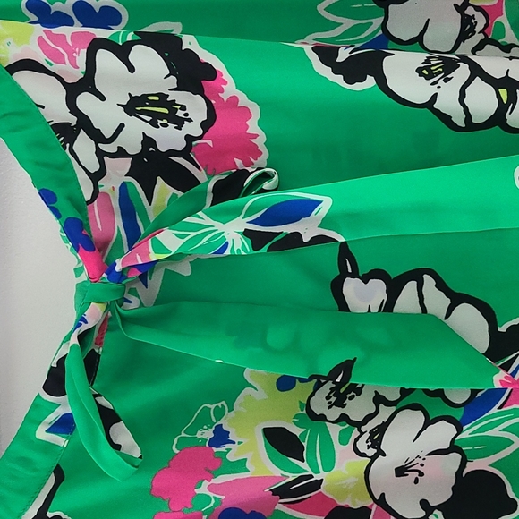 Kaari Blue Floral Top Size Large - Picture 8 of 9